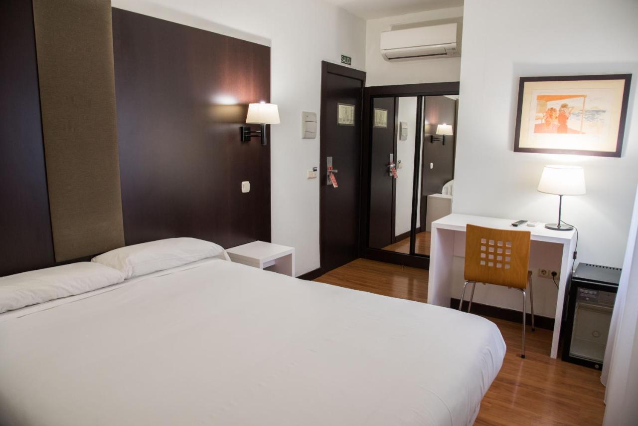 Hotel Delta Tudela Exteriör bild